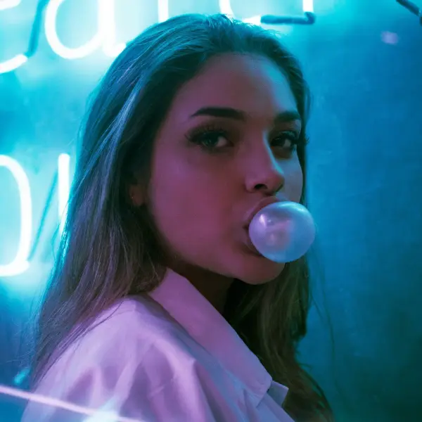 how to become a cam model