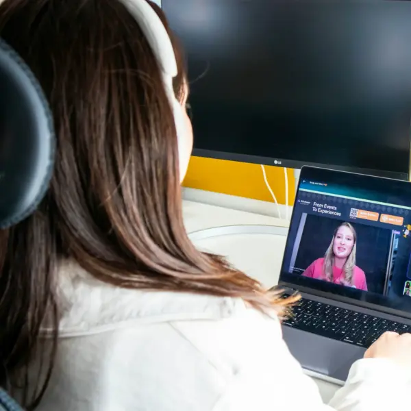how to start a webcam site
